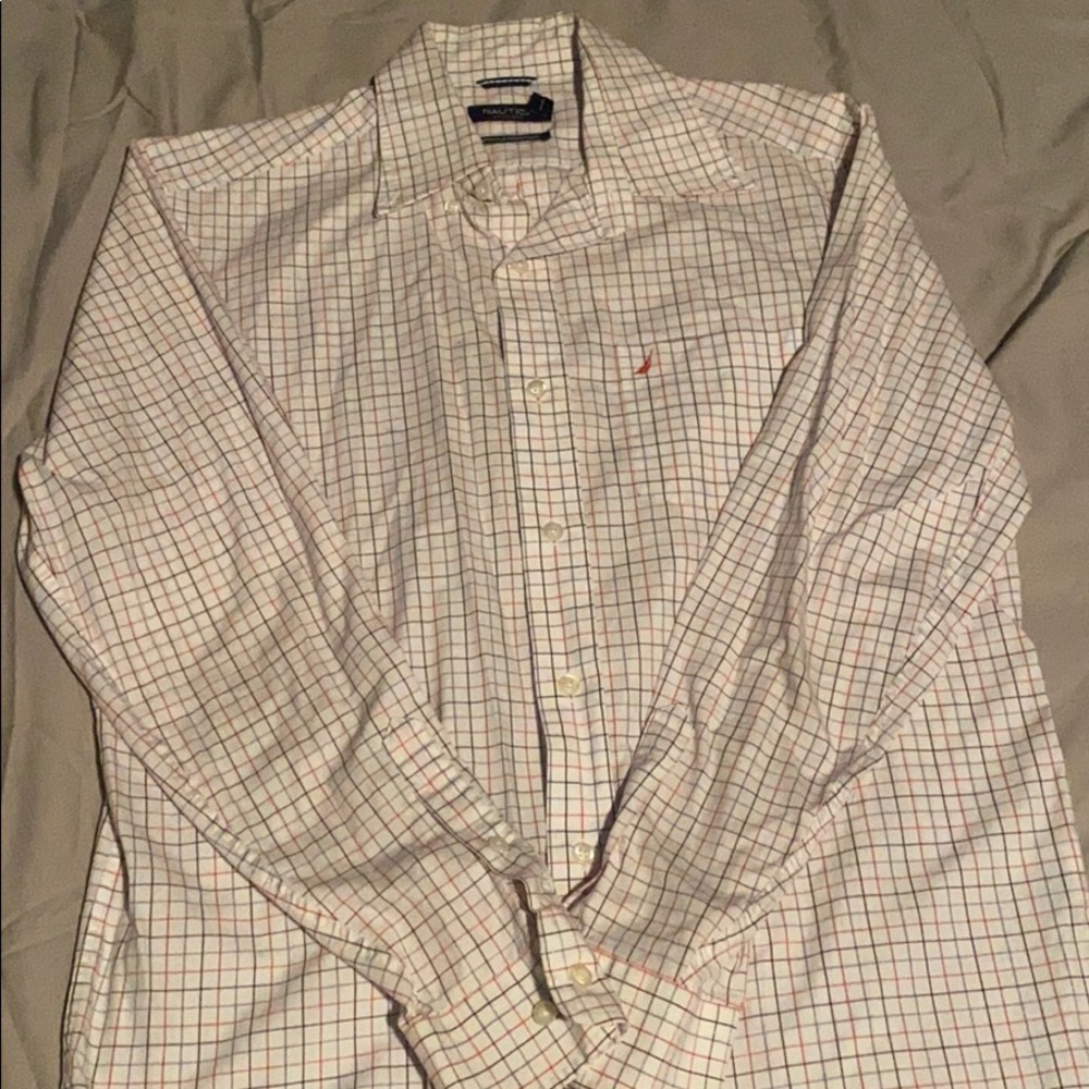 Nautica Wrinkle Resistant Long Sleeve Button Down